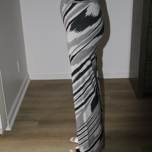 MISSONI Made in Italy Grey Shades Wool Knit Trousers Abstract Print Pant Size 42